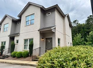 808 N Gay St #F101, Auburn, AL 36830