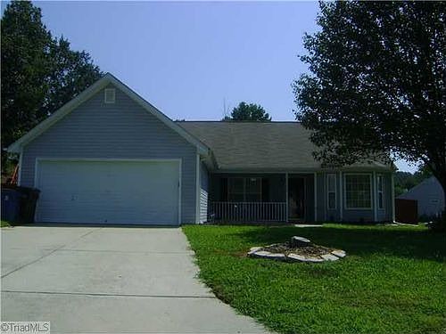 1st image of 1703 Bellwick Dr