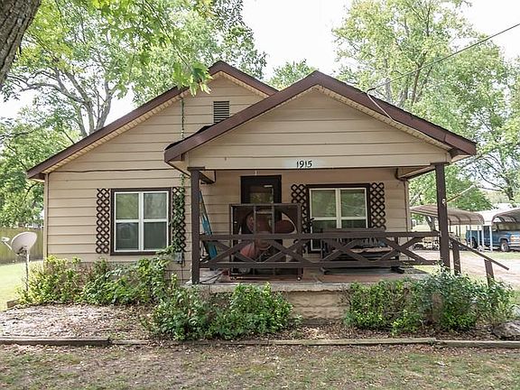 4th image of 4041 County Road 3745 St