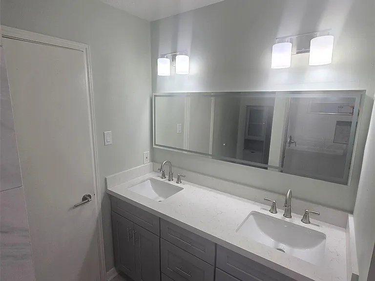 12911 Careywood Dr — Photo 11