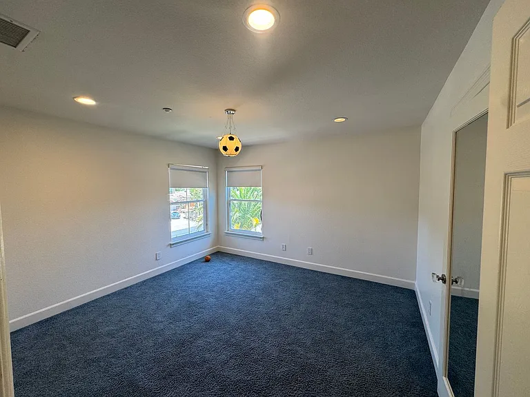 1855 Lawndale Rd — Photo 29