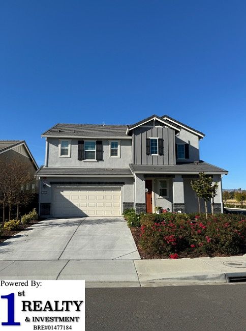 1st image of 300 Hibiscus St