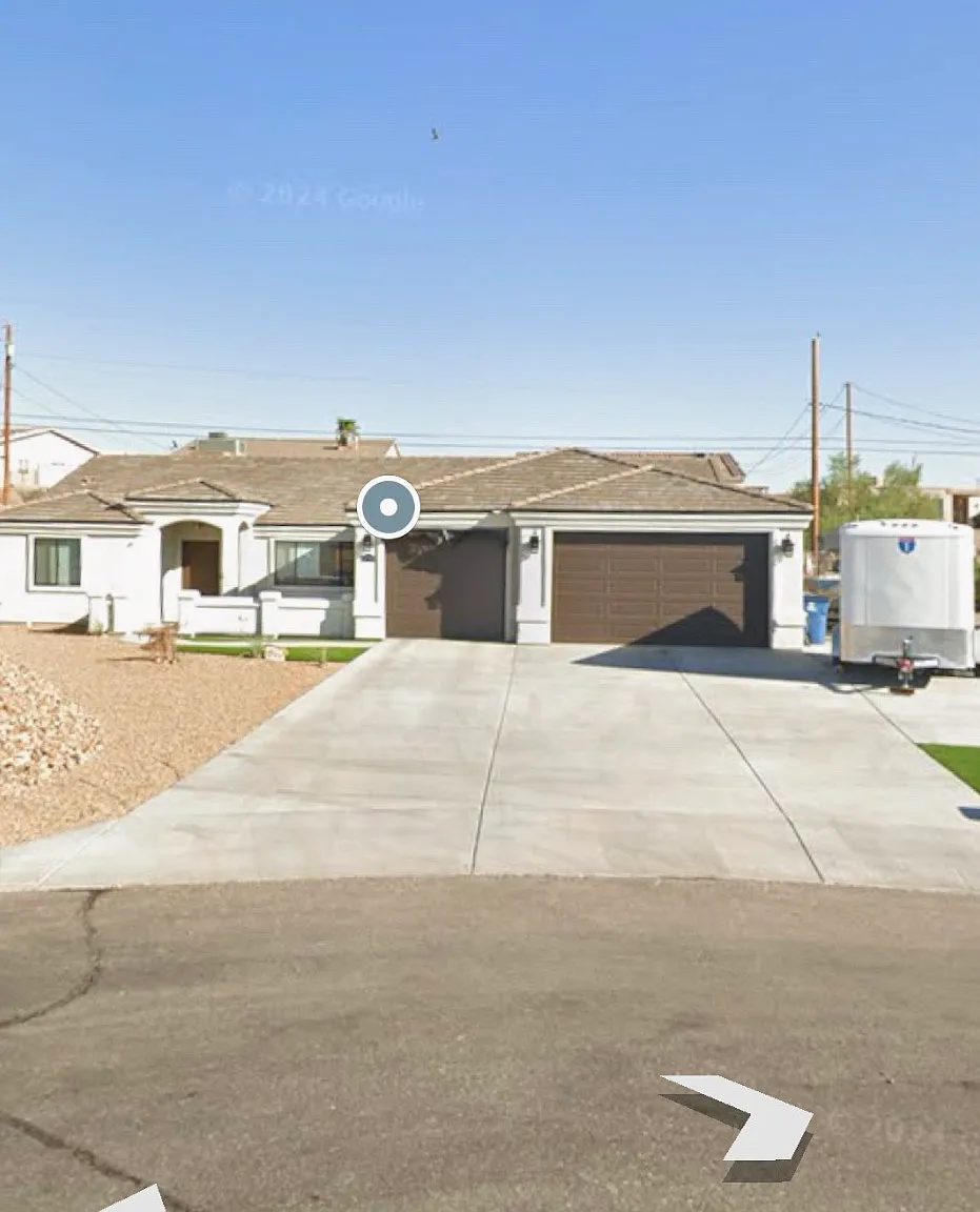 Aqua Dr, Lake Havasu City — Photo 1