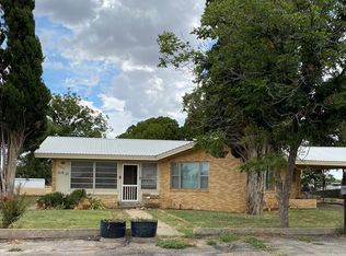 1107 SW Ave E, Andrews, TX 79714
