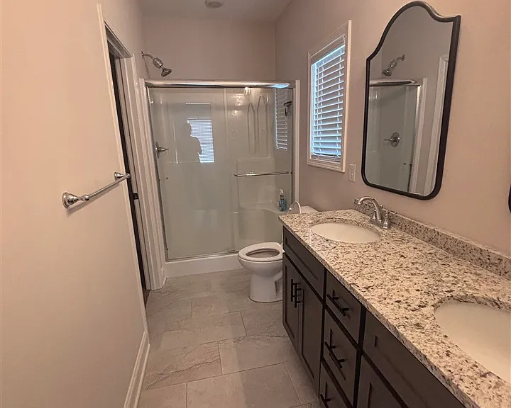 935 County House Ln — Photo 7