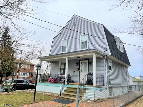 49 Blaine St Photo 1