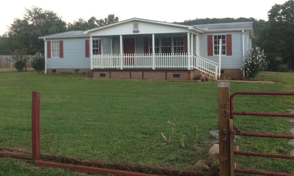 1st image of 104 Eugene Rd