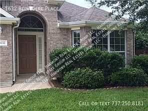 2nd image of 1632 Belvedere Pl