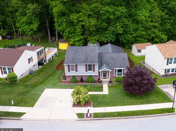 17 Congressional Ct, Baltimore, MD 21220
