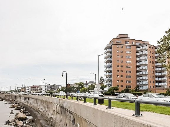 2nd image of 300 Lynn Shore Dr APT 808