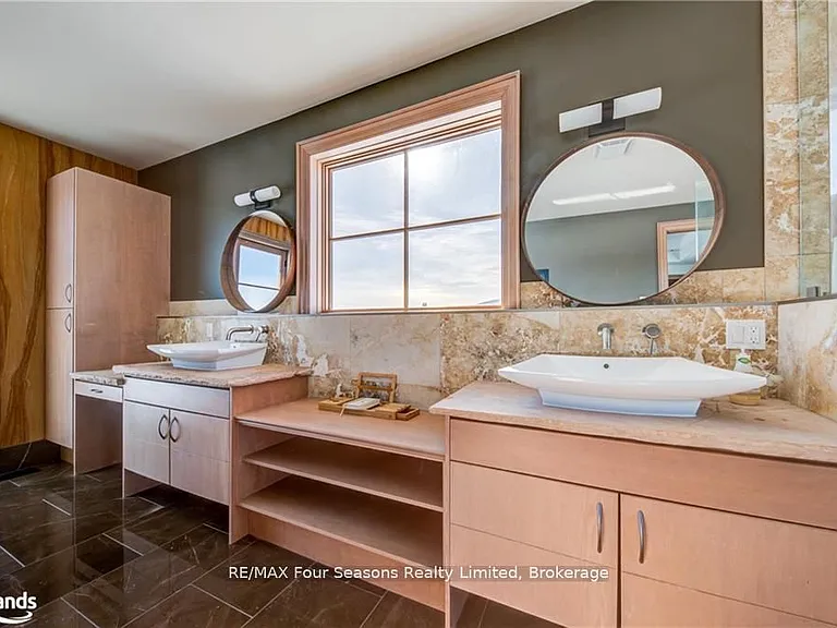 12 Windrose Valley Blvd — Photo 24