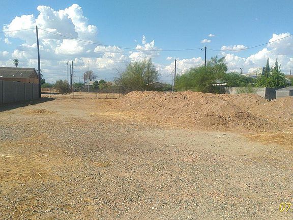 2nd image of 12949 W Sahuaro Ln