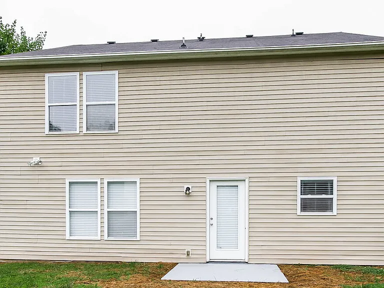 7029 Maple Park Ln — Photo 19