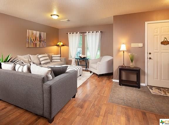 4th image of 8606 Park Olympia