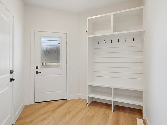 2nd image of 96 Spring Gate