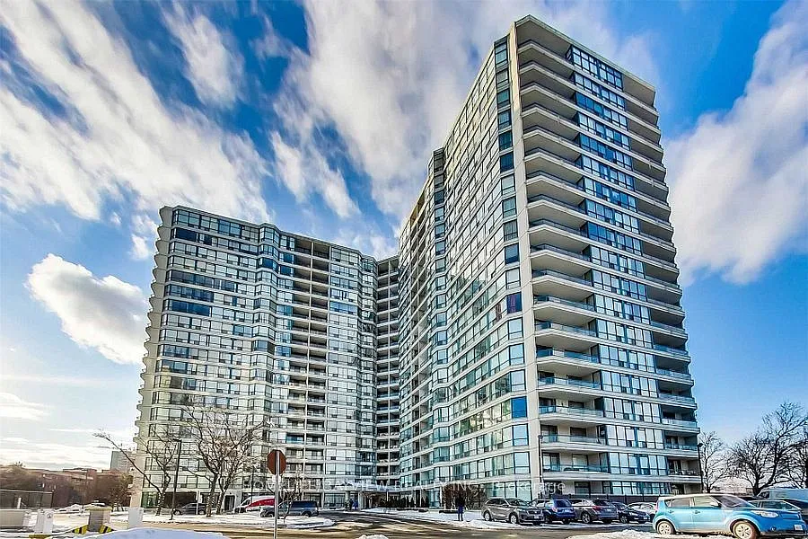 4725 Sheppard Ave E #816