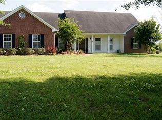 240 Smith Carr Rd, Canton, MS 39046