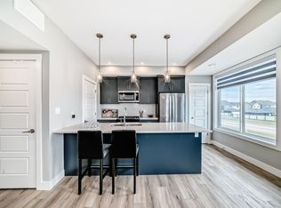 6905 25th Ave SW #50, Edmonton, AB T6X3B7