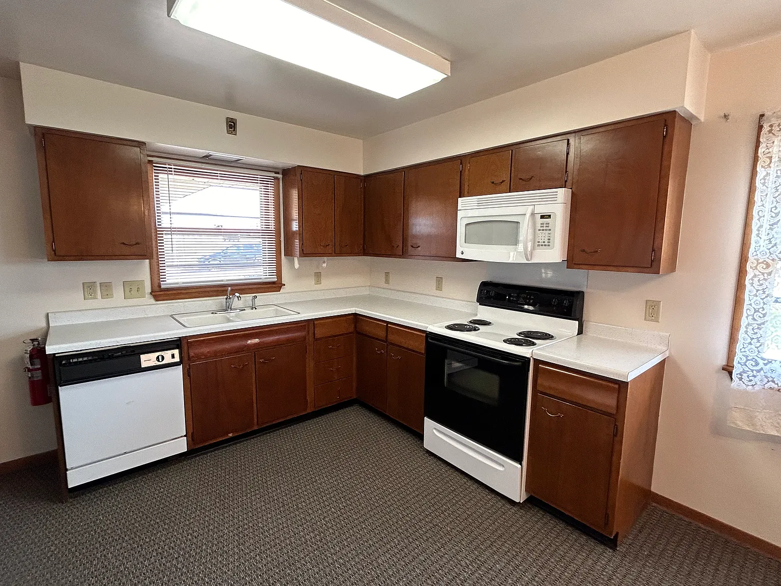 2 bed, 1150 sqft, $1,495 — Photo 4