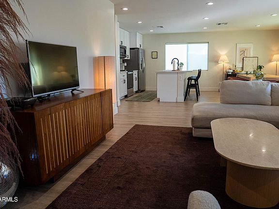 3rd image of 8701 E Chaparral Rd