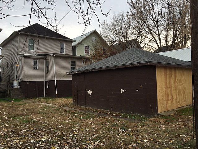 2nd image of 2019 20th St