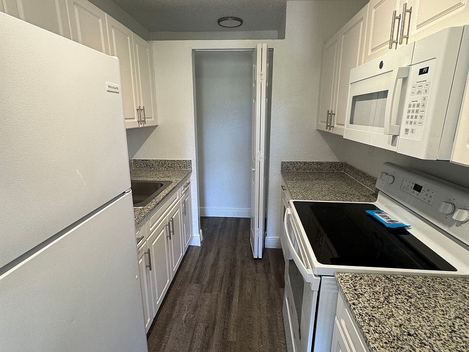 1st image of 10901 NW 14th Ave #211