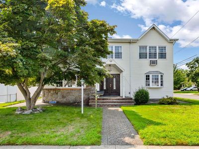 56 Wyckoff Street, Hicksville, NY, 11801