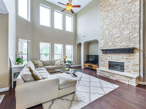 2nd image of 5111 Kendalia Cloud Ln
