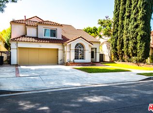 20214 Leadwell St, Winnetka, CA 91306