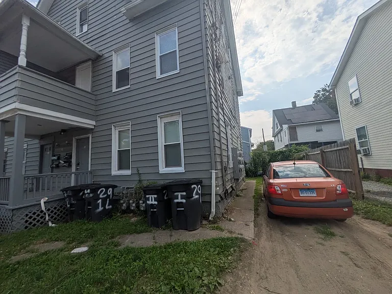 29 Laurel Ct #O2R — Photo 14