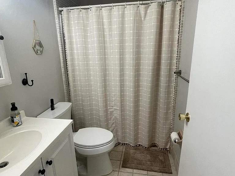 410 Wilma Cir #103 — Photo 17