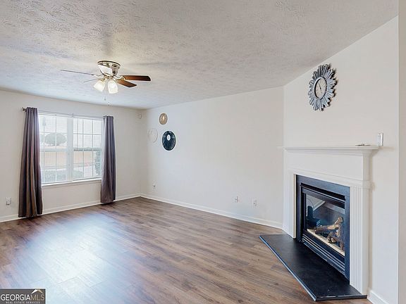 2nd image of 26 Springbottom Dr