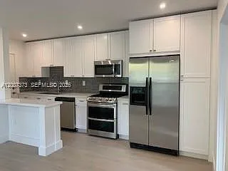 6310 SW 79th St Photo 1