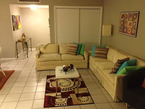 3rd image of 4134 Pinelake Ln APT 102