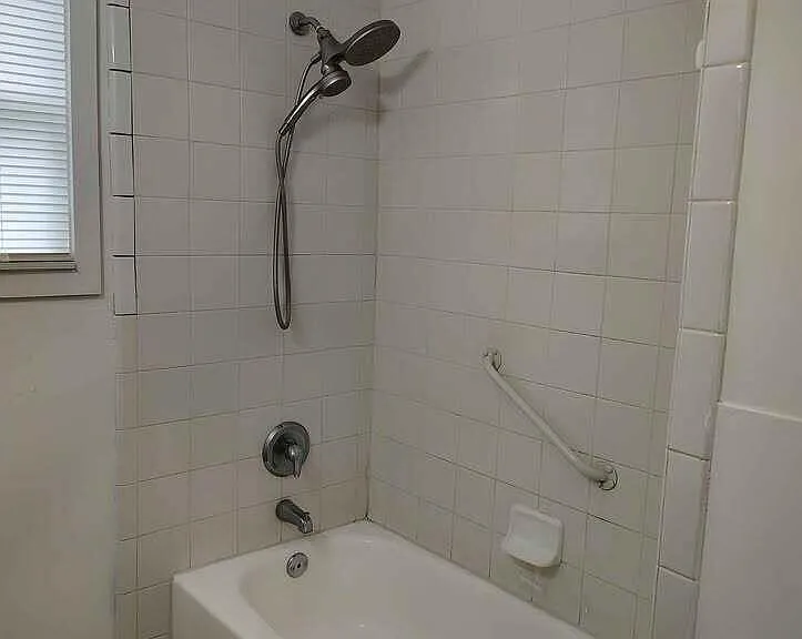 3368 Columbus Ave — Photo 6
