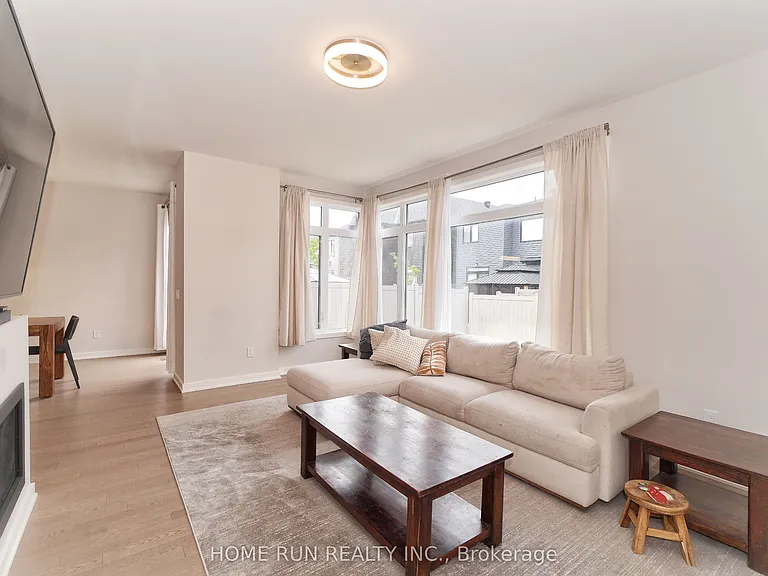 250 Soprano Ave — Photo 13