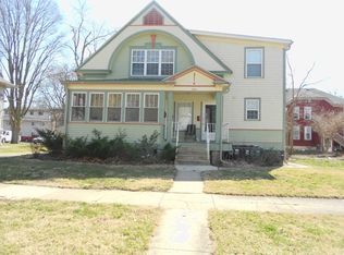 409 W Columbia Ave APT 2, Champaign, IL