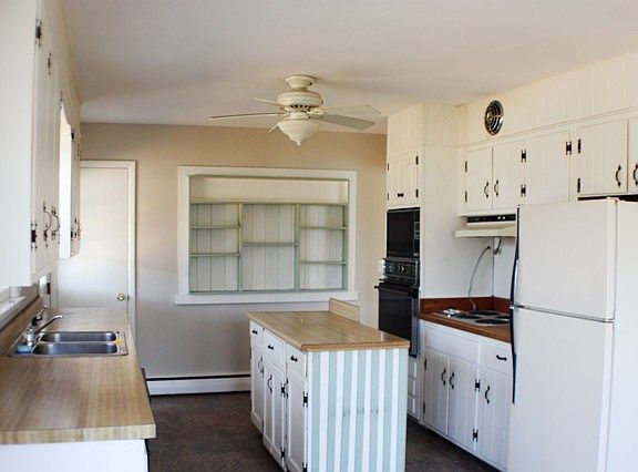 Spacious Kitchen