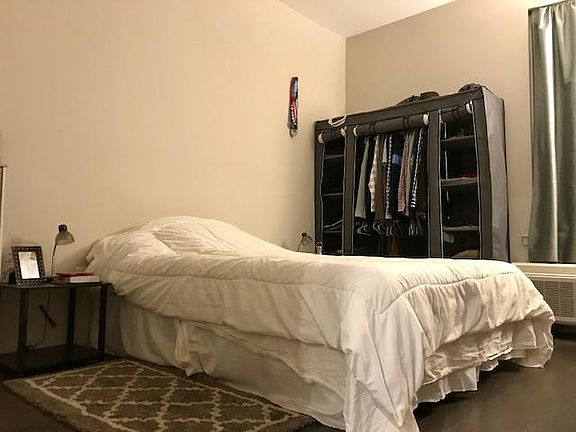 4th image of 361 Newark Ave APT 309
