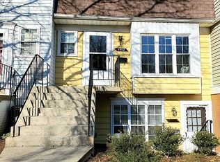 1462 Vineyard Ct, Crofton, MD 21114