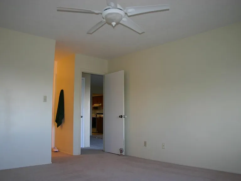 1300 Iris St #210 — Photo 14