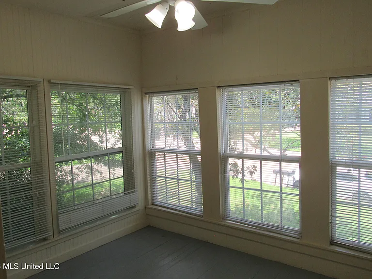 1055 Carlisle St #D — Photo 10