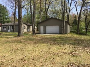 5289 Irene St, Gladwin, MI 48624