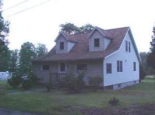 Welcome Lake Rd, Beach Lake, PA 18405