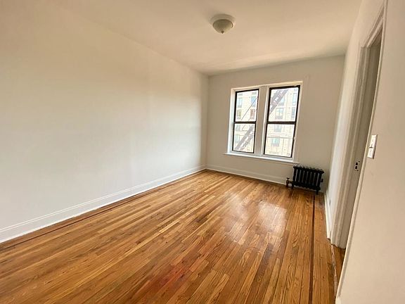 3rd image of 231 Ocean Ave APT 4