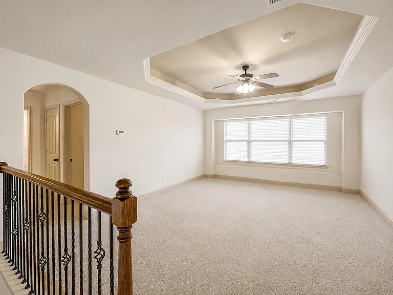 2933 Softwood Cir — Photo 16