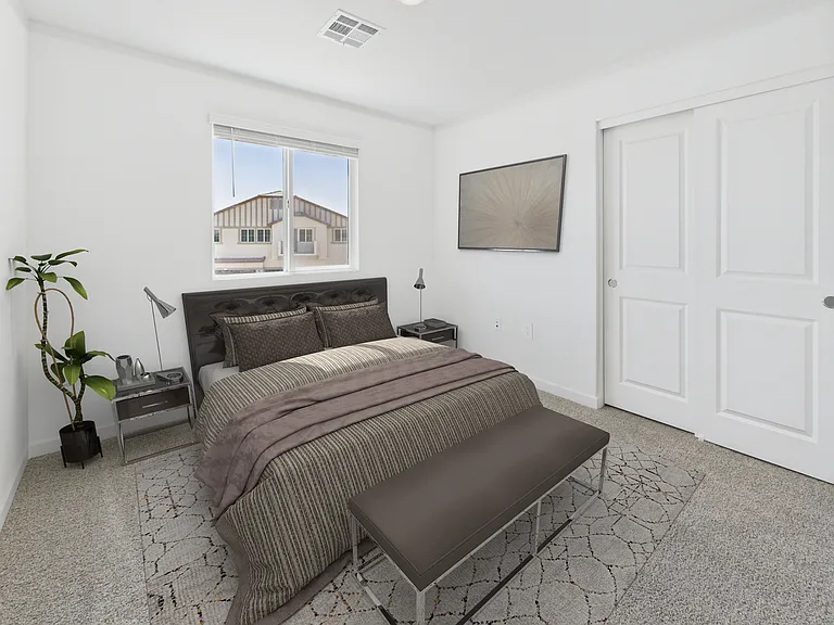 Elkhorn Pointe at Heartland — Photo 11
