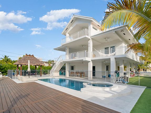 2nd image of 154 Dubonnet Rd