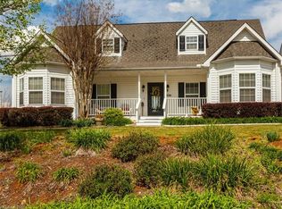 7 S Lindon Cove Rd, Candler, NC 28715