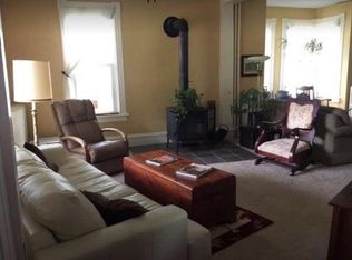 1118 11th Ave, Moline, IL 61265